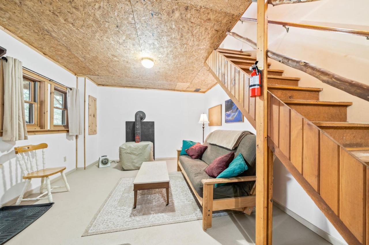 River Road Treehouse Retreat Warrensburg ภายนอก รูปภาพ