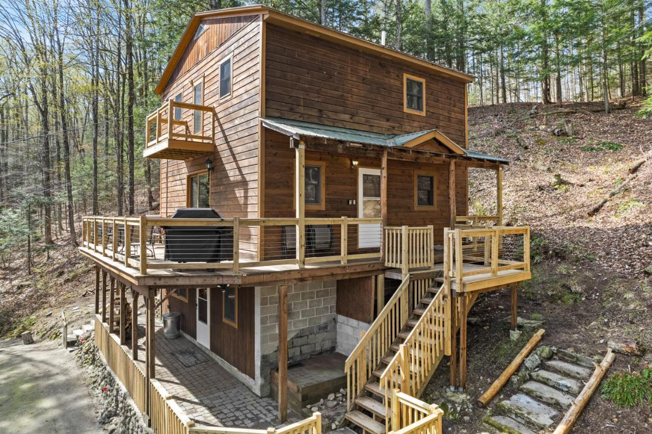 River Road Treehouse Retreat Warrensburg ภายนอก รูปภาพ