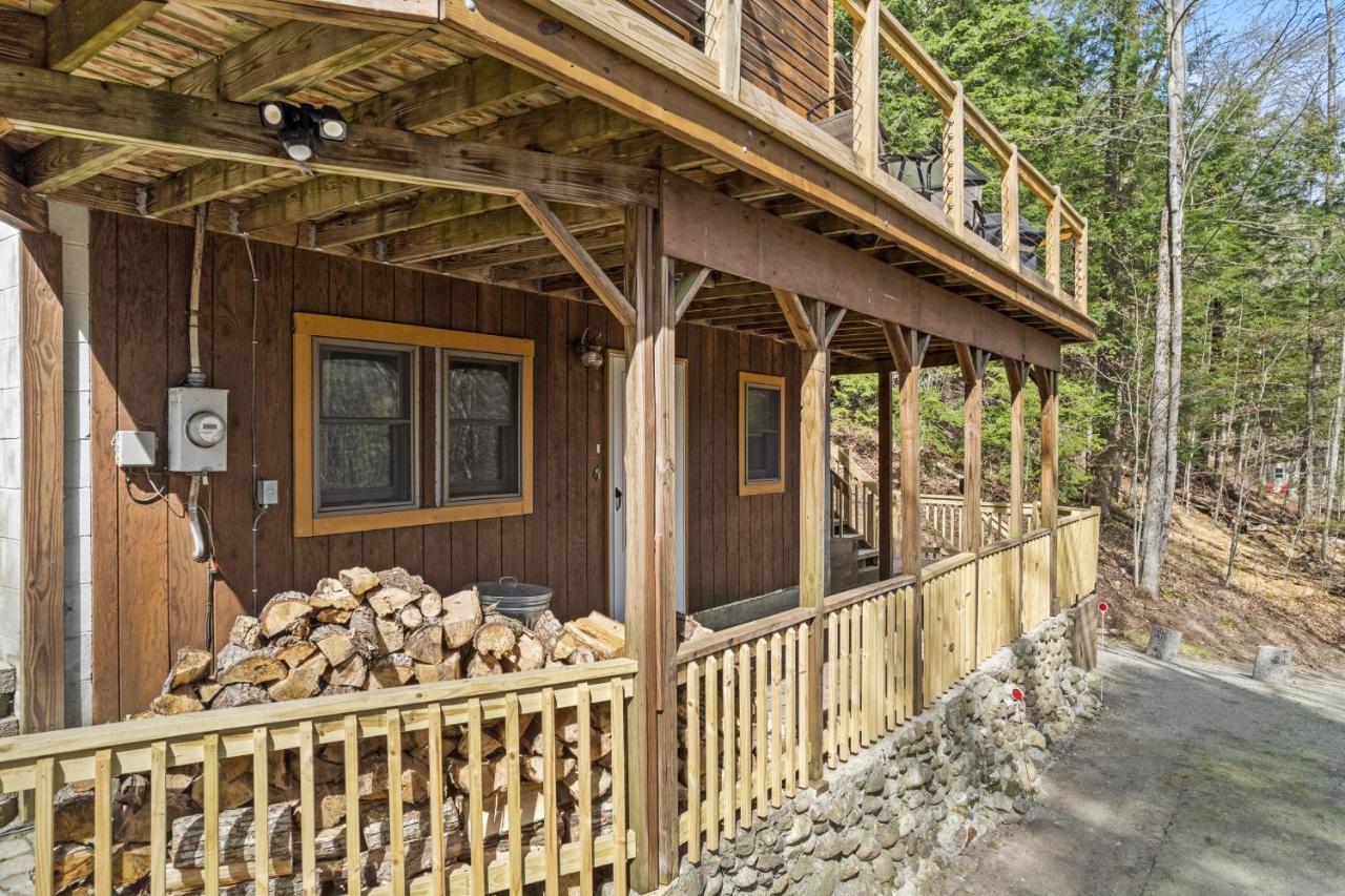 River Road Treehouse Retreat Warrensburg ภายนอก รูปภาพ